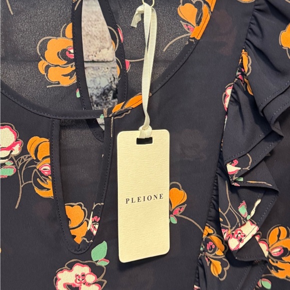NWT Anthropologie Pleione Floral Top - Size Medium - Picture 2 of 4